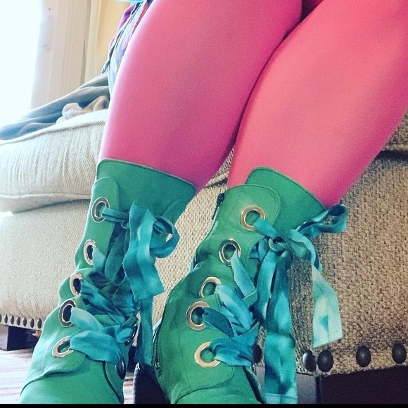 Fluevog East End Gladstone Mid-Calf Laceup Heeled Leather Boots Like New - Picture 16 of 16